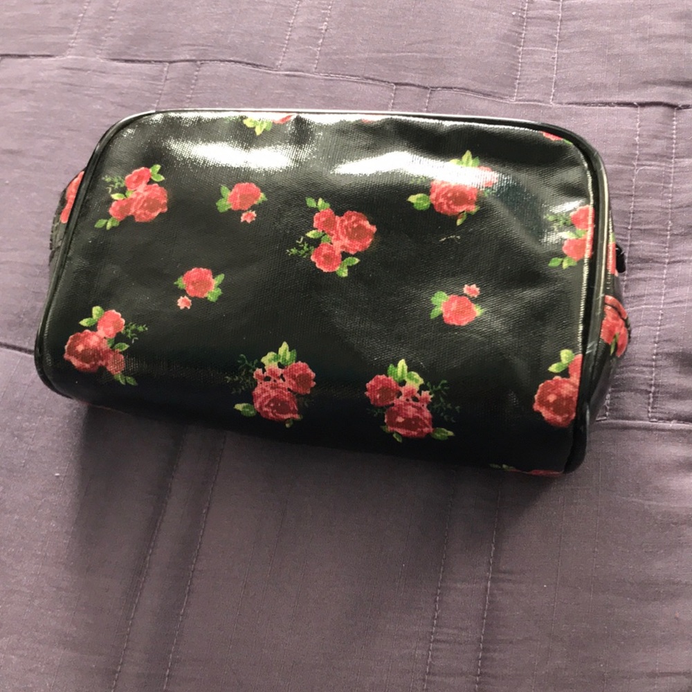 Makeup bag